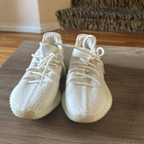 Yeezy adidas white on white size 7.5 men great condition used 2 times. - Picture 2 of 5